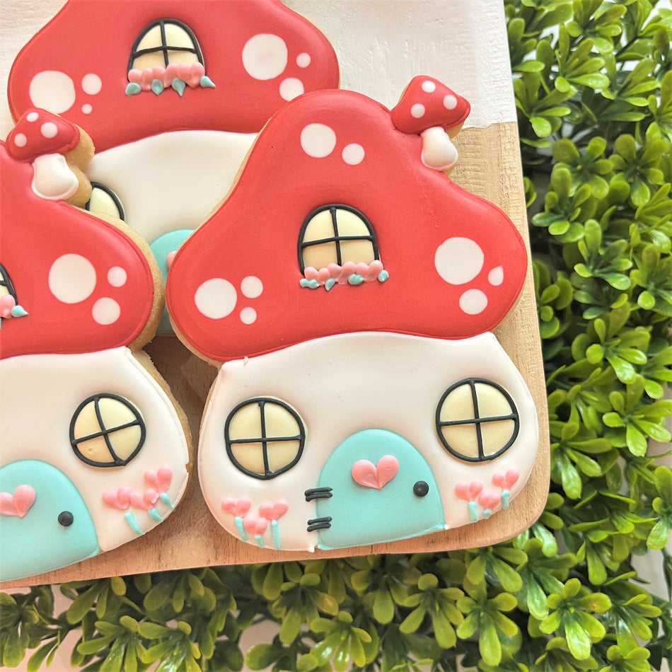Mushroom House Cookie Cutter – The Flour Box
